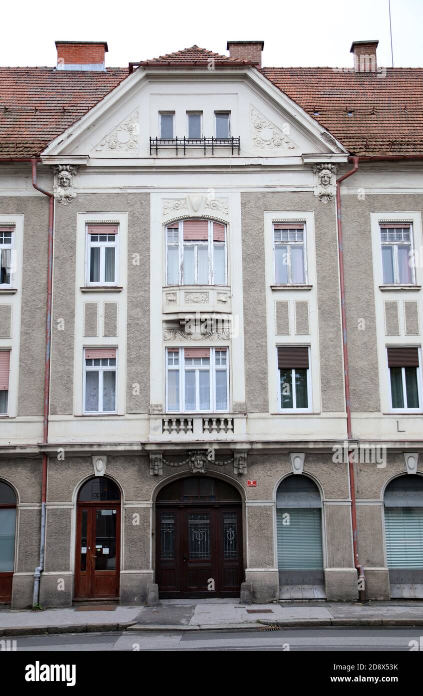Architettura storica a Maribor nella Slovenia orientale Foto Stock