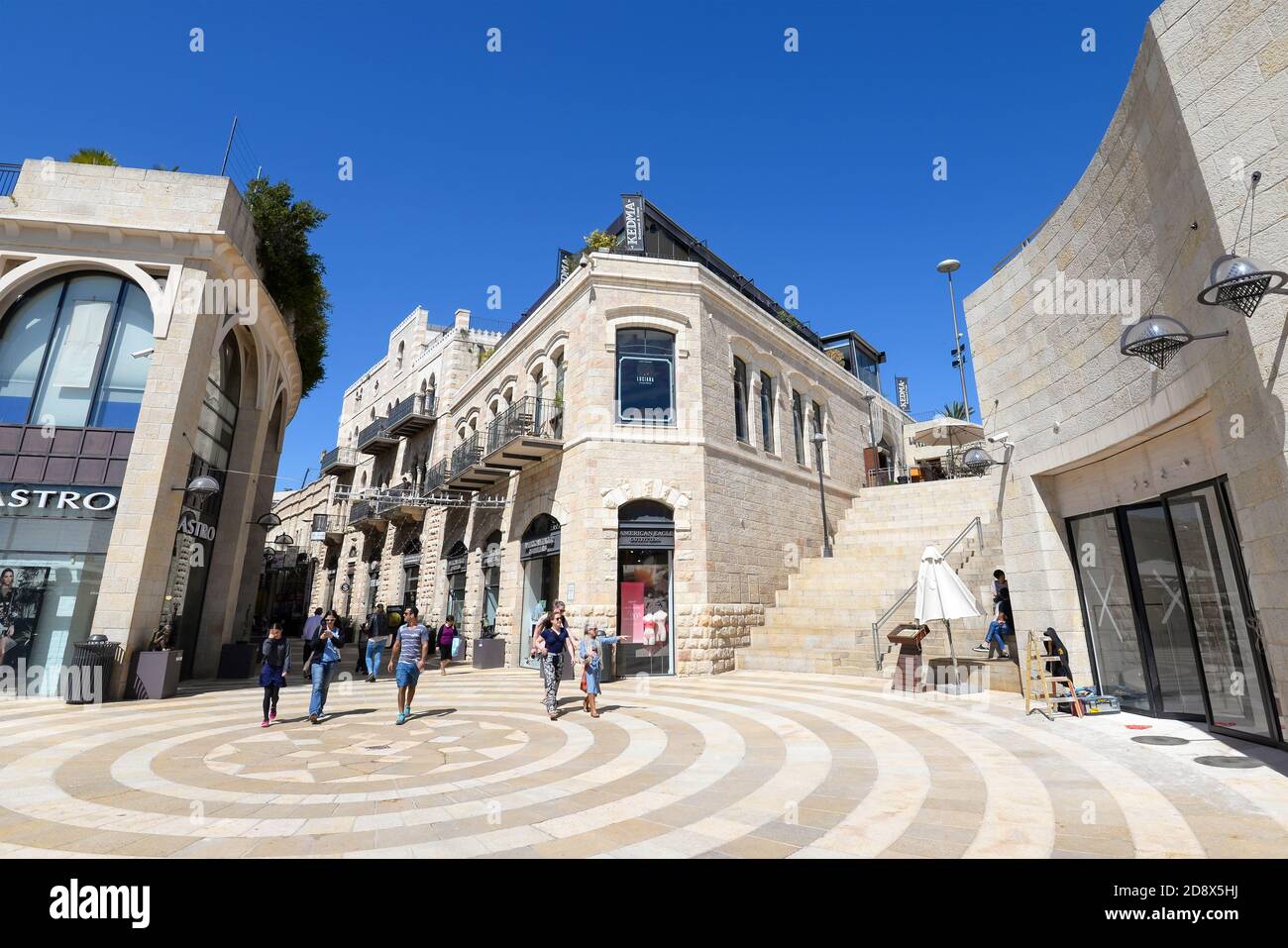 Mamilla Mall passeggiata pedonale a Gerusalemme, Israele. Alrov Mamilla Avenue, una strada israeliana all'aperto per lo shopping. Foto Stock