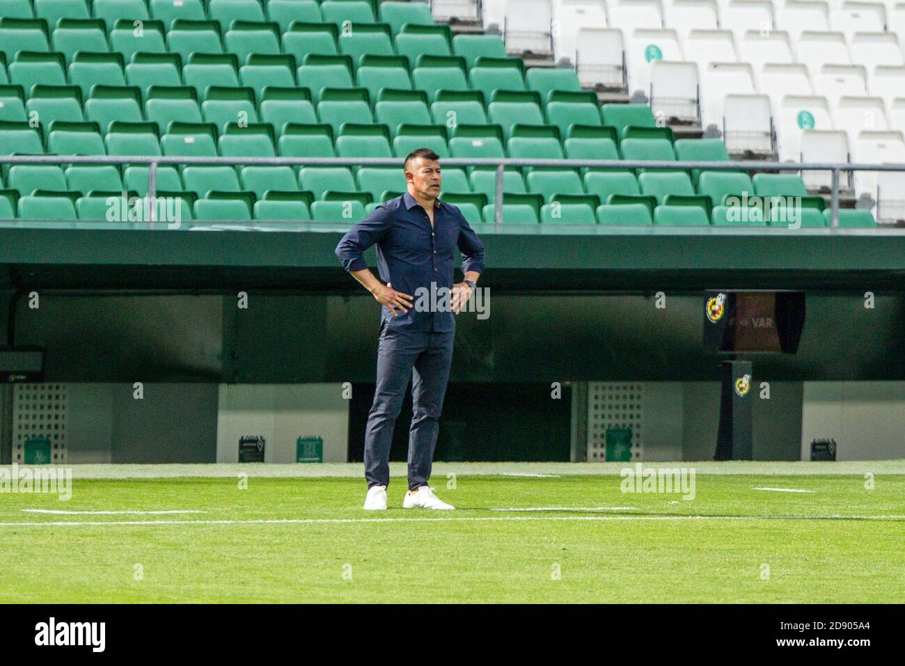 Jorge Almiron, allenatore capo di Elche durante la partita di calcio del campionato spagnolo la Liga tra Real Betis Balompie ed Elche CF il 1° novembre 20 C. Foto Stock