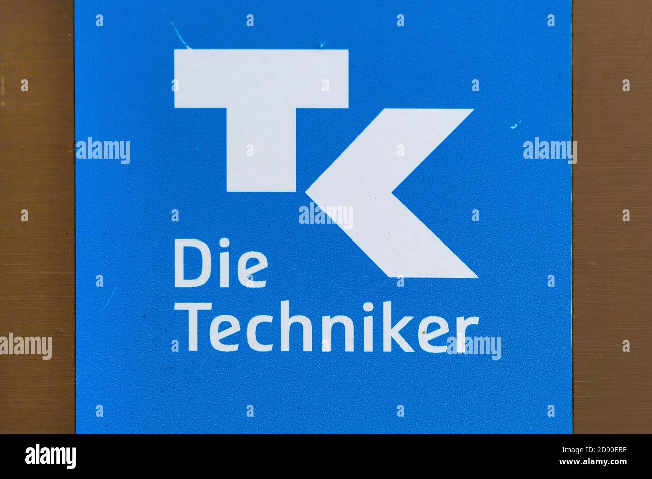 Segno dell'assicurazione sanitaria Techniker Krankenkasse - TK - Die Techniker a Stoccarda, Germania Foto Stock