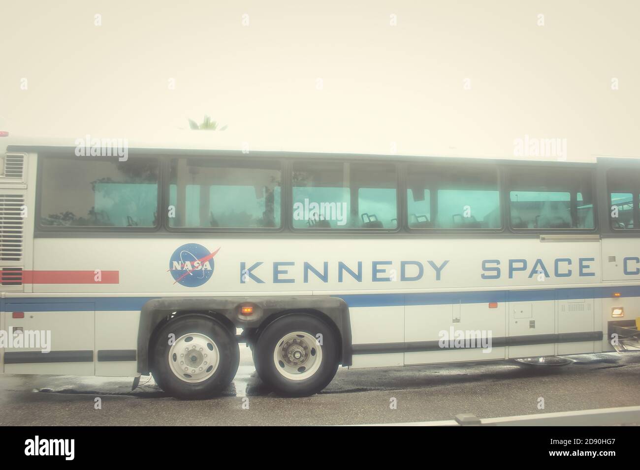 Il Centro Spaziale Kennedy , gita turistica in autobus o in pullman per visitare i vari siti al centro Foto Stock