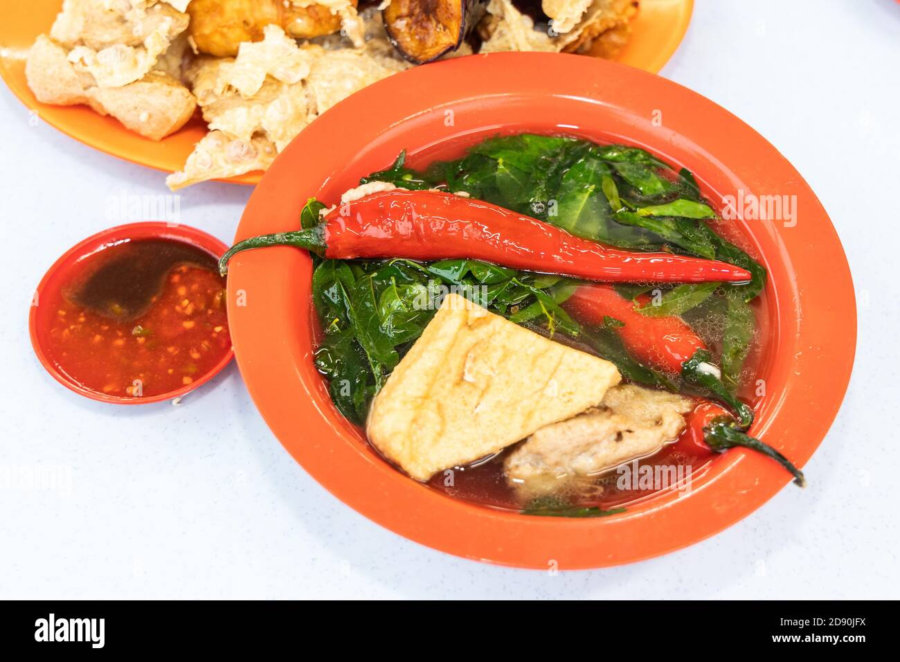 Yong Tau fu, popolare cibo cinese Hakka in Malesia Foto Stock