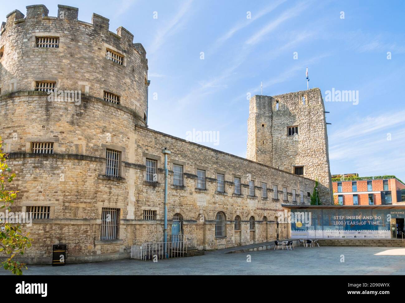 Oxford Castle Oxford St George's Tower e Norman Keep At Oxford Castle un ex carcere Oxford Oxfordshire Inghilterra UK GB Europa Foto Stock