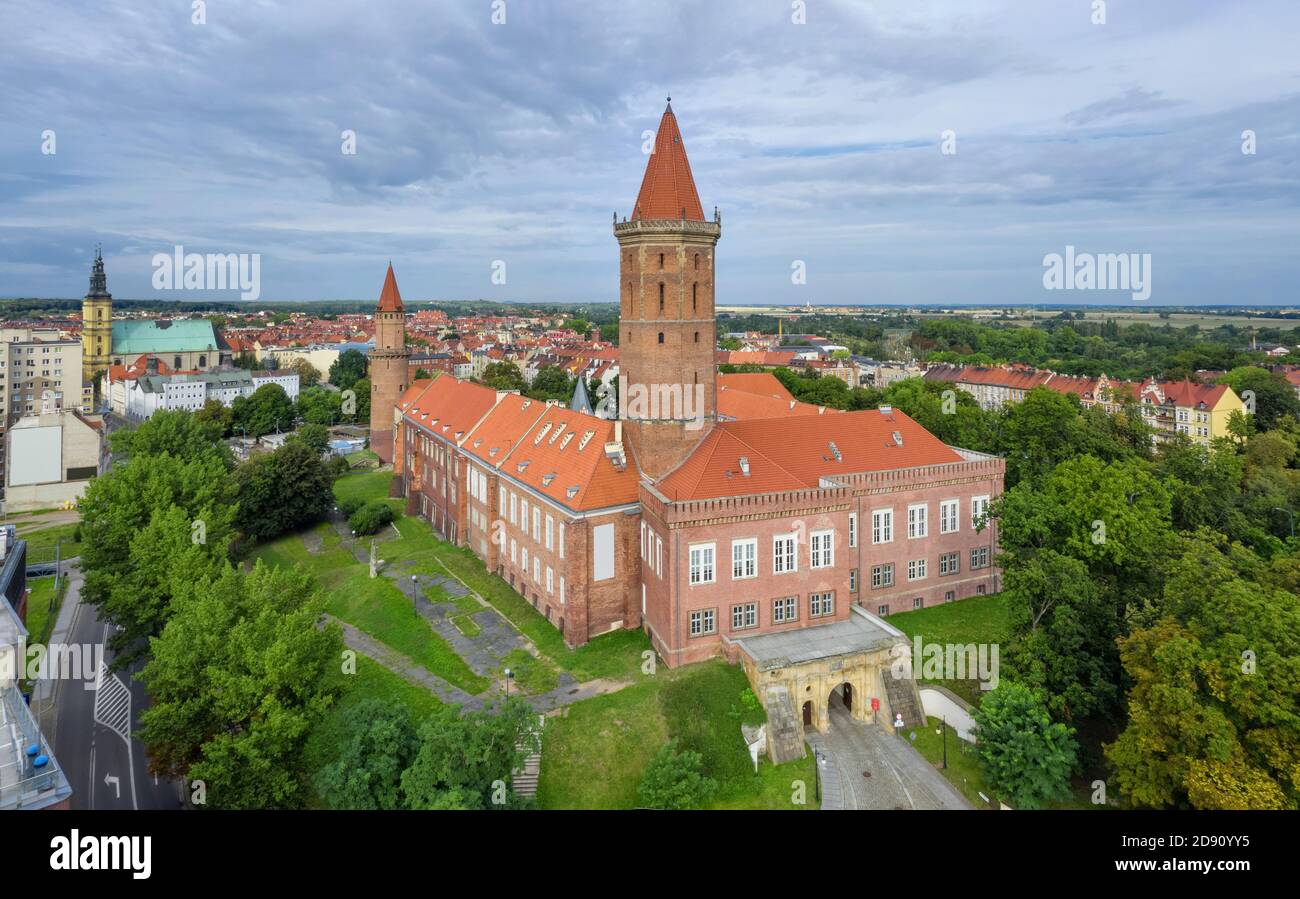 Veduta aerea dello storico Castello Piast di Legnica, bassa Slesia, Polonia Foto Stock