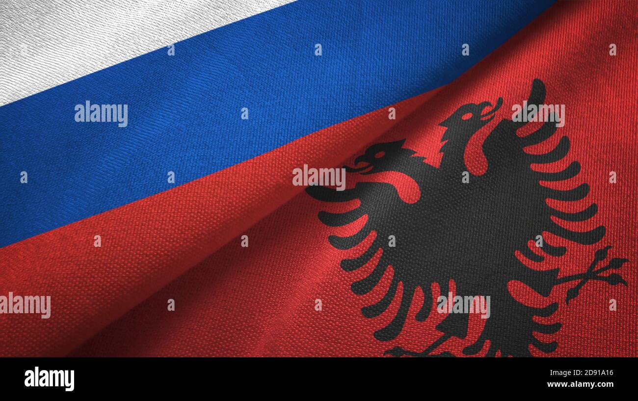 Russia e Albania due bandiere tessuto tessuto, tessuto Foto Stock