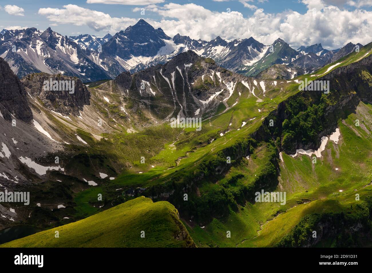 Vista sulle montagne di Tannheim Foto Stock