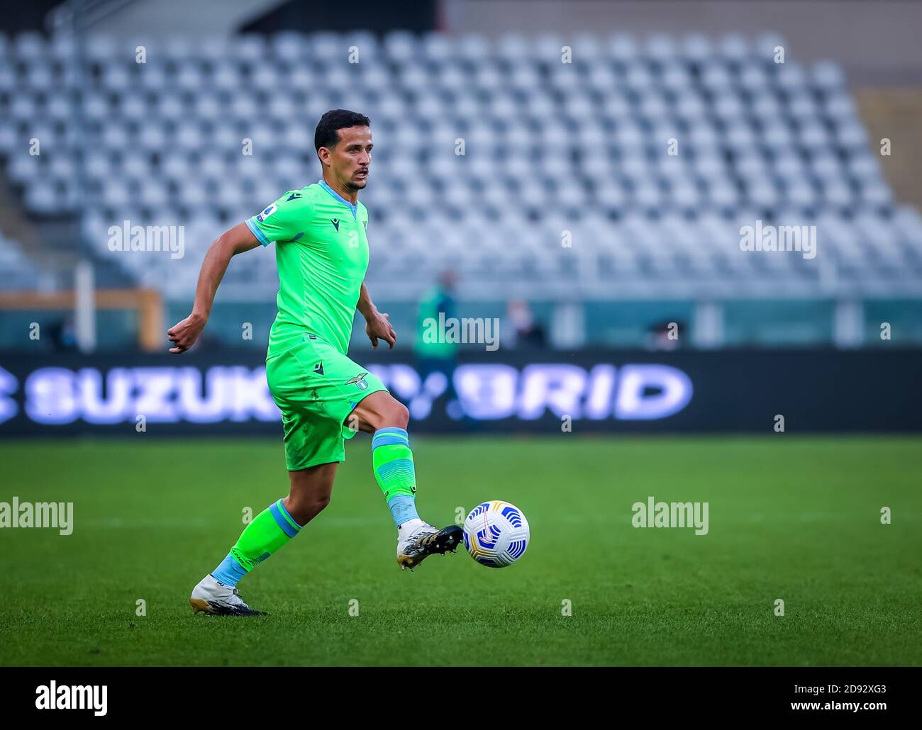 Torino, Italia. 1 novembre 2020. Luiz Felipe della SS Lazio durante la Serie A 2020/21 tra Torino FC vs SS Lazio allo Stadio Olimpico Grande Torino, Torino, Italia il 01 novembre 2020 - Foto Fabrizio Carabelli/LM Credit: Fabrizio Carabelli/LPS/ZUMA Wire/Alamy Live News Foto Stock