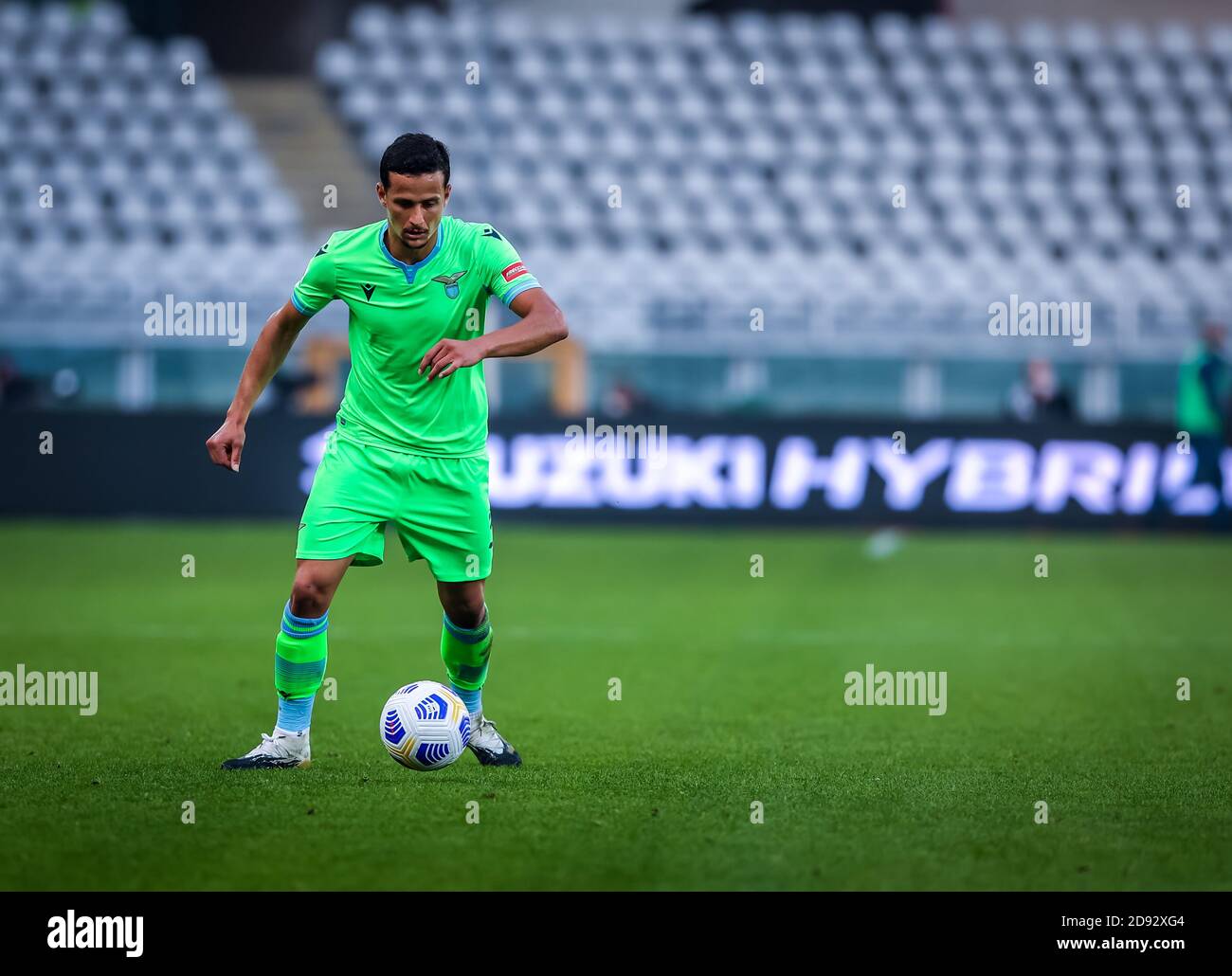 Torino, Italia. 1 novembre 2020. Luiz Felipe della SS Lazio durante la Serie A 2020/21 tra Torino FC vs SS Lazio allo Stadio Olimpico Grande Torino, Torino, Italia il 01 novembre 2020 - Foto Fabrizio Carabelli/LM Credit: Fabrizio Carabelli/LPS/ZUMA Wire/Alamy Live News Foto Stock