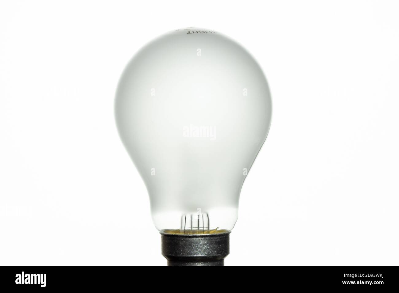 Lampada a incandescenza "notturna" Philips, lampada a incandescenza a basso wattaggio per un'illuminazione soffusa di notte o in spazi ristretti. Esempio di una tipica lampadina. Foto Stock