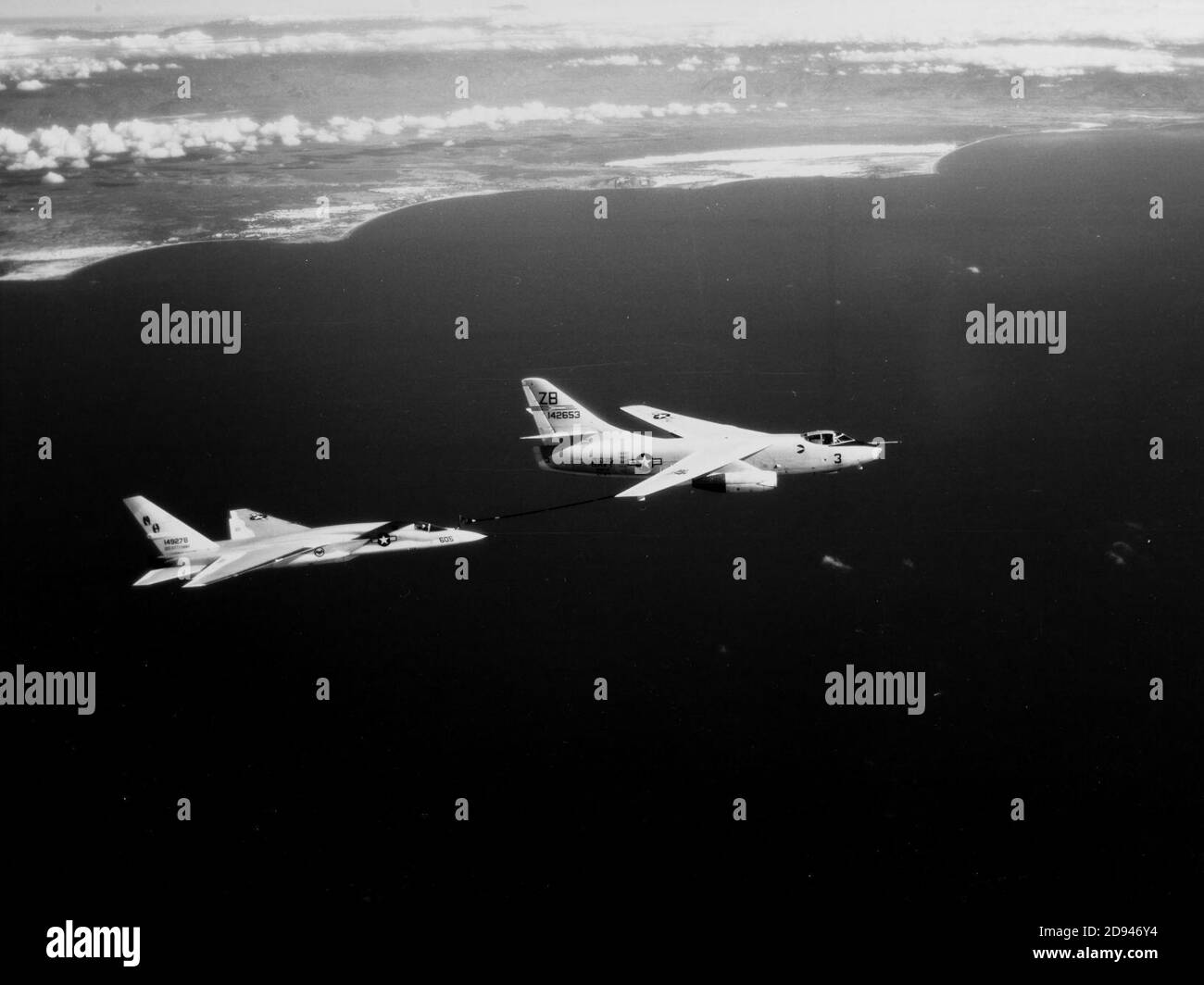 KA-3B VAH-4 RIFORNIMENTO RA-5C RVAH-13 C1965. Foto Stock