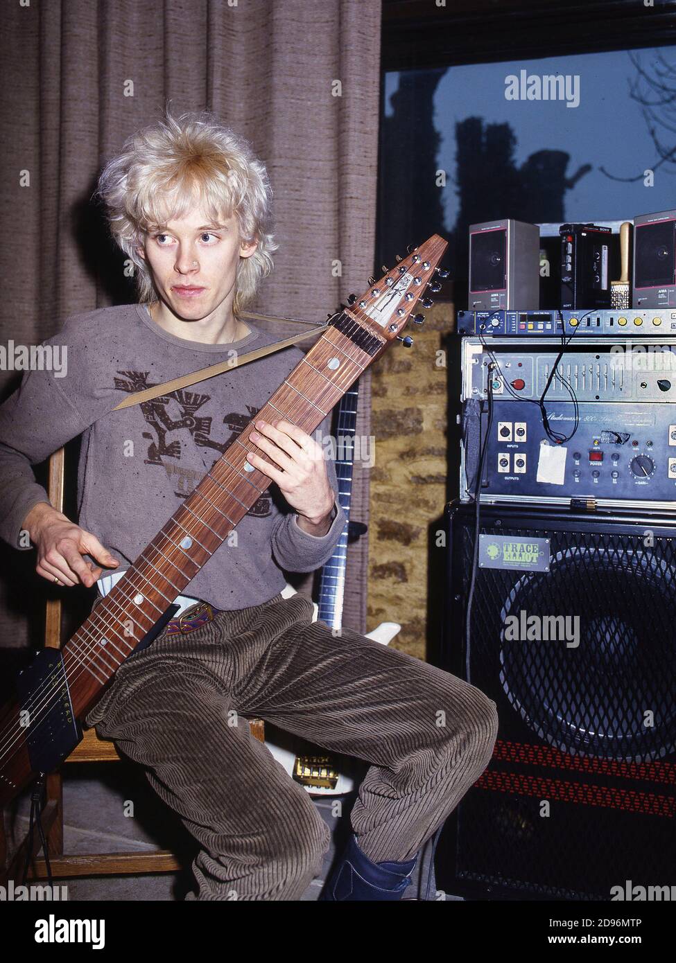 La teen pop band inglese Kajagoogoo registra il loro secondo album Islands presso gli studi di registrazione Manor di Oxforshire. Foto Stock