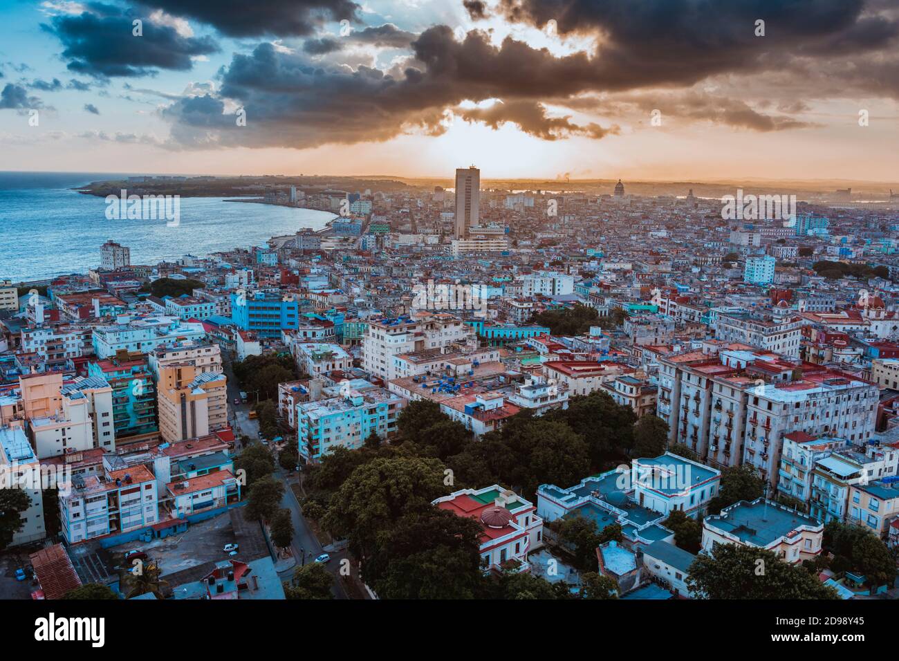 Vista rialzata della Vecchia Avana all'alba. La Habana - la Havana, Cuba, America Latina e Caraibi Foto Stock