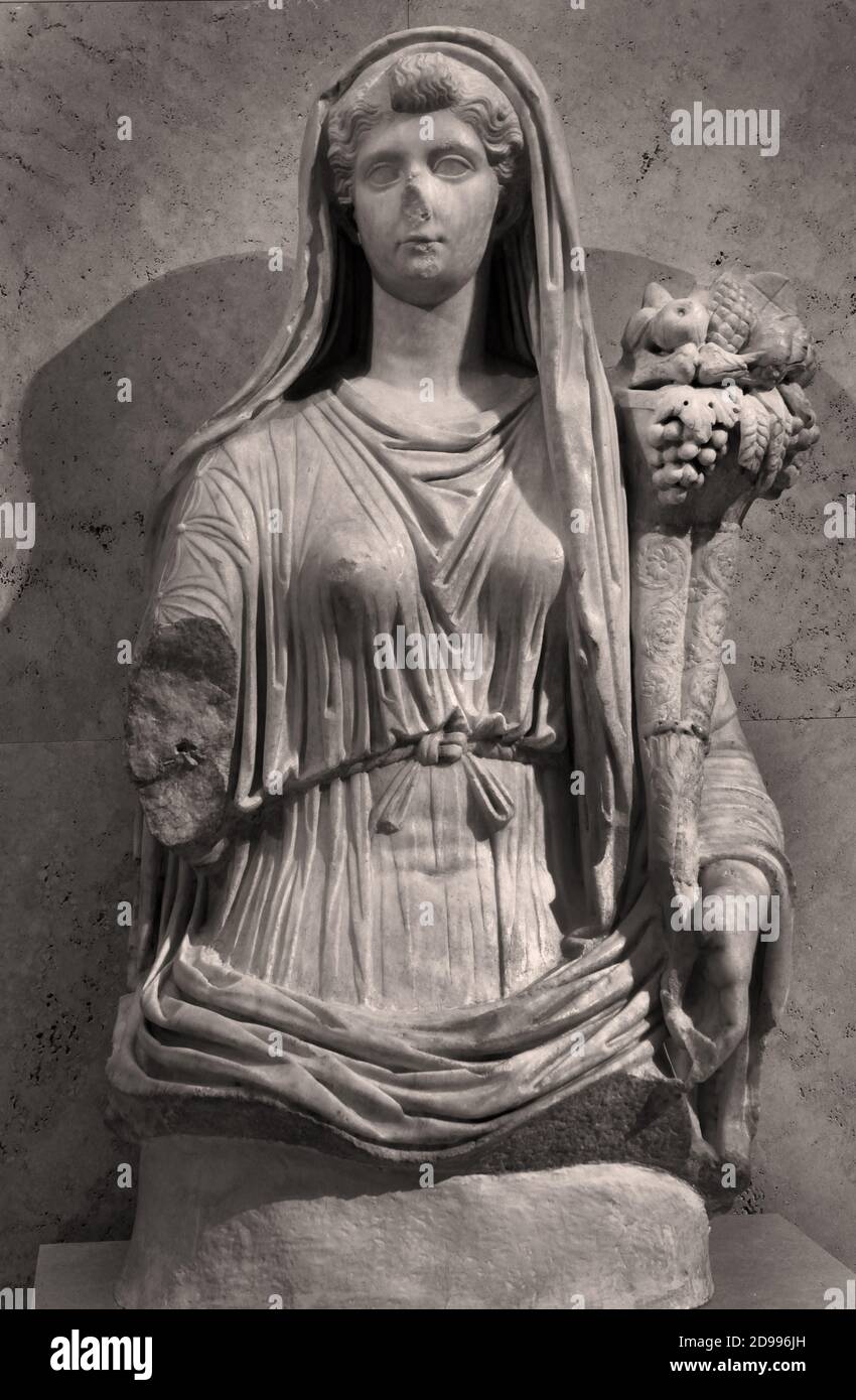 Livia Drusilla (58-29 d.C.), come Fortuna o Copia, 20-40 d.C., da Iponuba (Baena, Córdoba). Spagna spagnola, ( Livia Drusilla 59/58 a.C. – 29 d.C. anche nota come Julia Augusta dopo la sua formale adozione nella famiglia Giuliana nel 14 d.C. era la moglie dell'imperatore romano Augusto Cesare Livia Drusilla ) Foto Stock