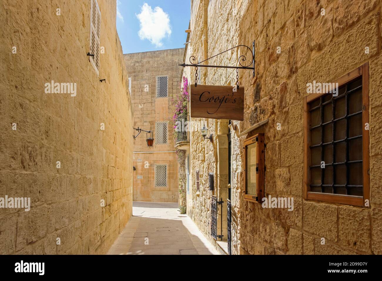 Architettura calcarea nel centro storico di Mdina a Malta Foto Stock