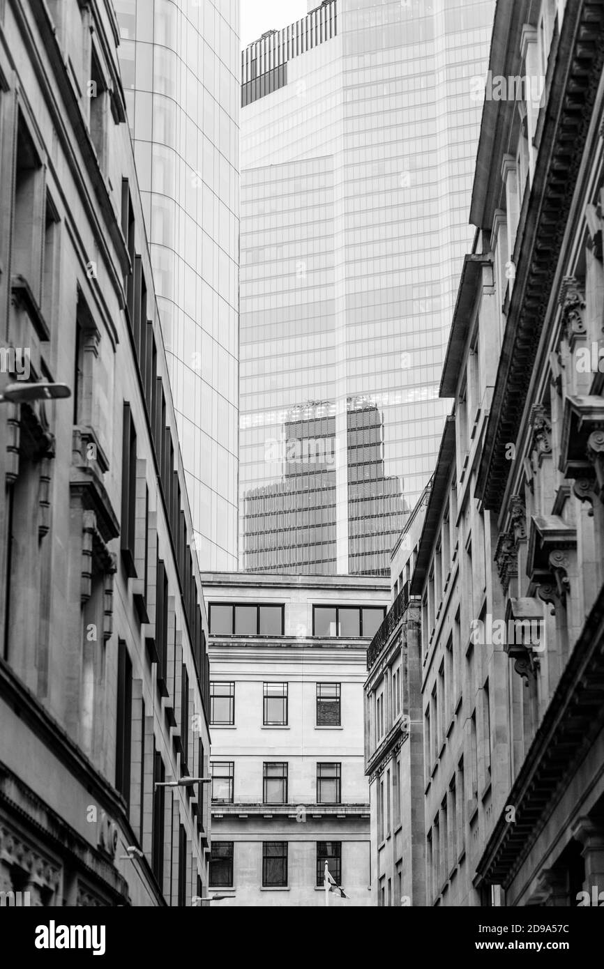 Città di Londra di notte Foto Stock