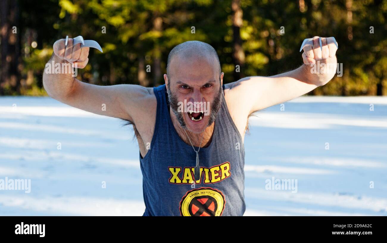 Umea, Norrland Svezia - 23 ottobre 2020: Uomo vestito da fumetto Foto Stock