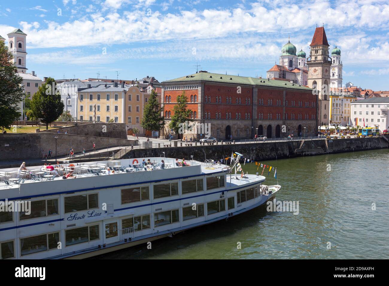 Passau Germania Bavaria Danubio nave da crociera Foto Stock