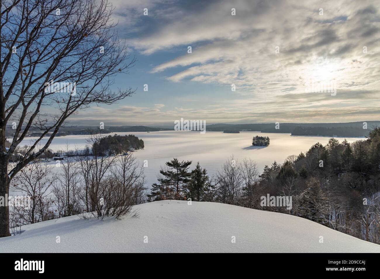 Vista invernale sul lago Fairy da Lions Lookout, Huntsville. Foto Stock