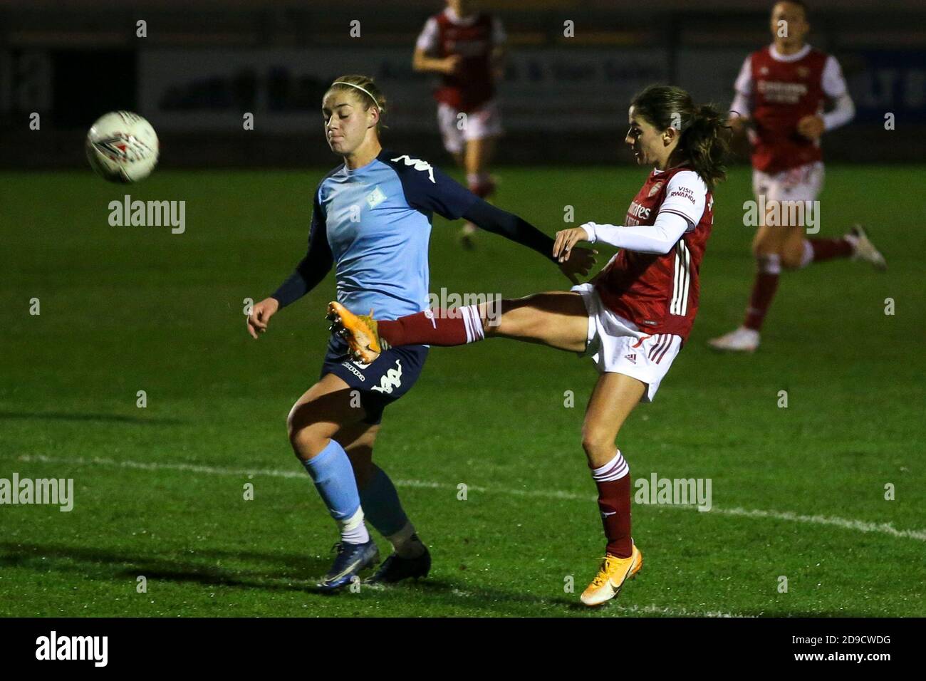 Danielle Van Der Donk of Arsenal scatta una foto durante la partita della Coppa FEMMINILE LEAGUE tra Lionesses di Londra e Arsenal a Princes Park, Dartford, mercoledì 4 novembre 2020. (Credit: Tom West | MI News) Credit: MI News & Sport /Alamy Live News Foto Stock