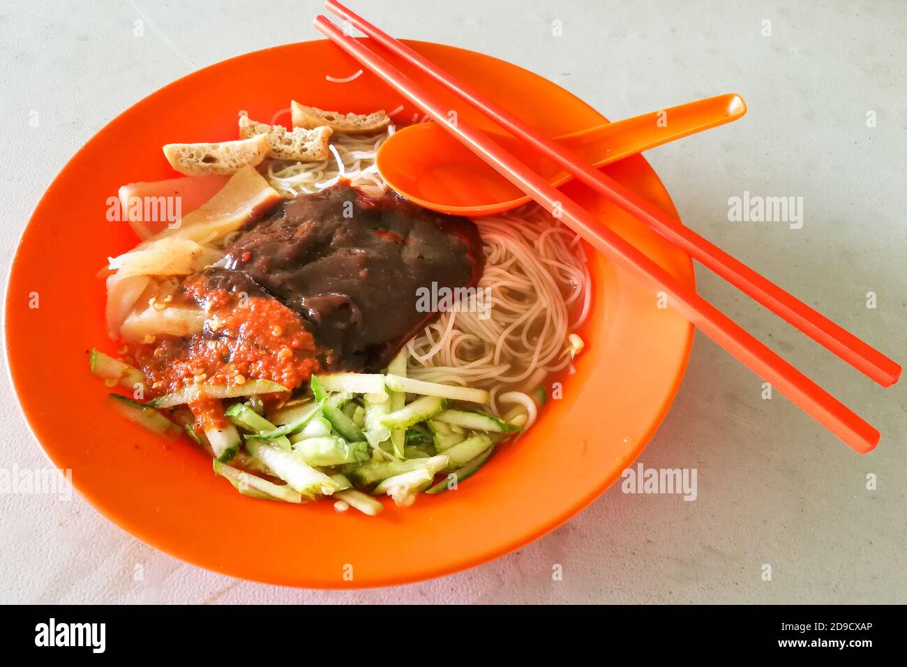 Sarawak bihun belacan con sotong, cucina popolare a Kuching Foto Stock