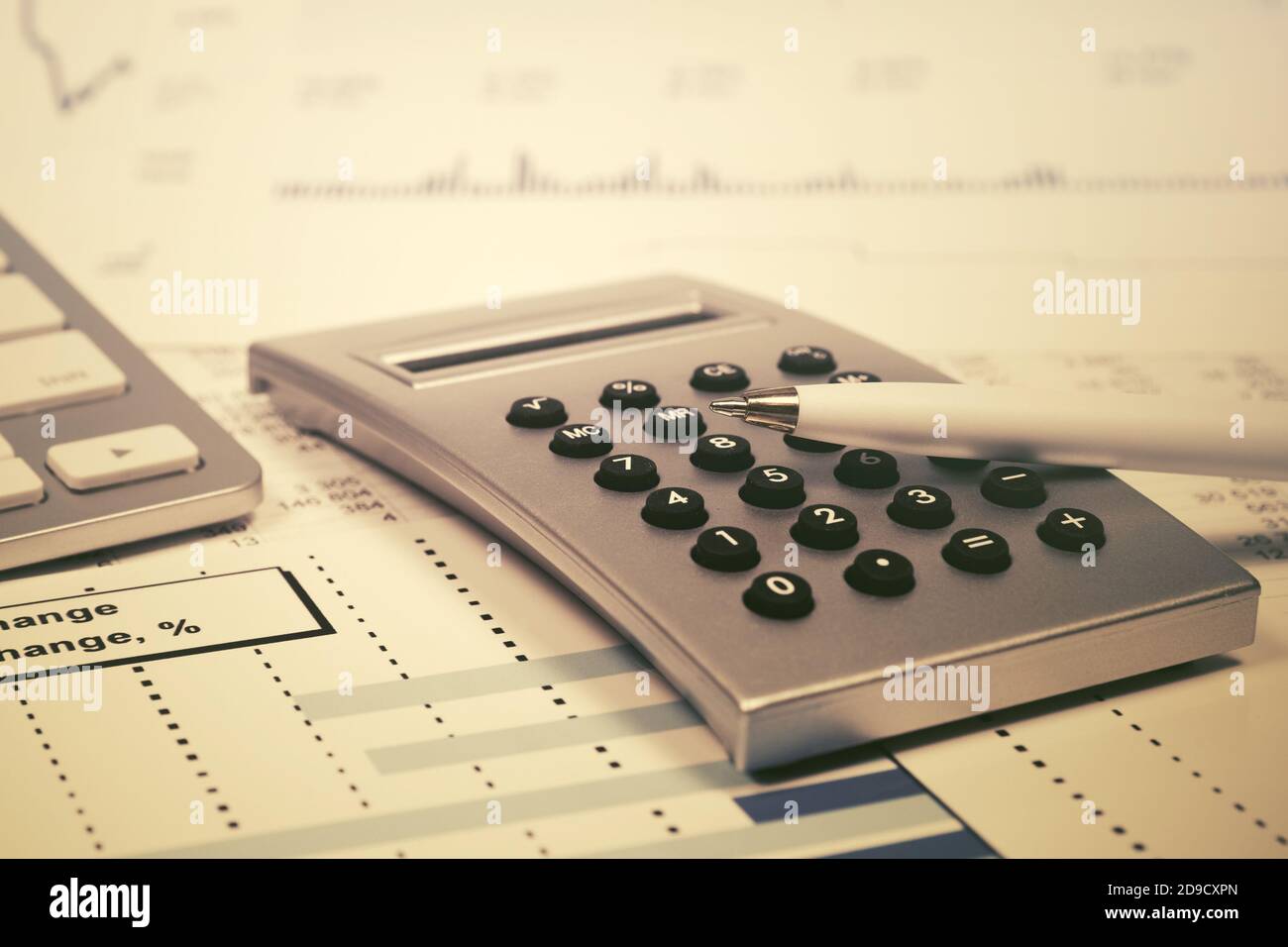 La contabilità finanziaria del mercato azionario analisi grafici Foto Stock
