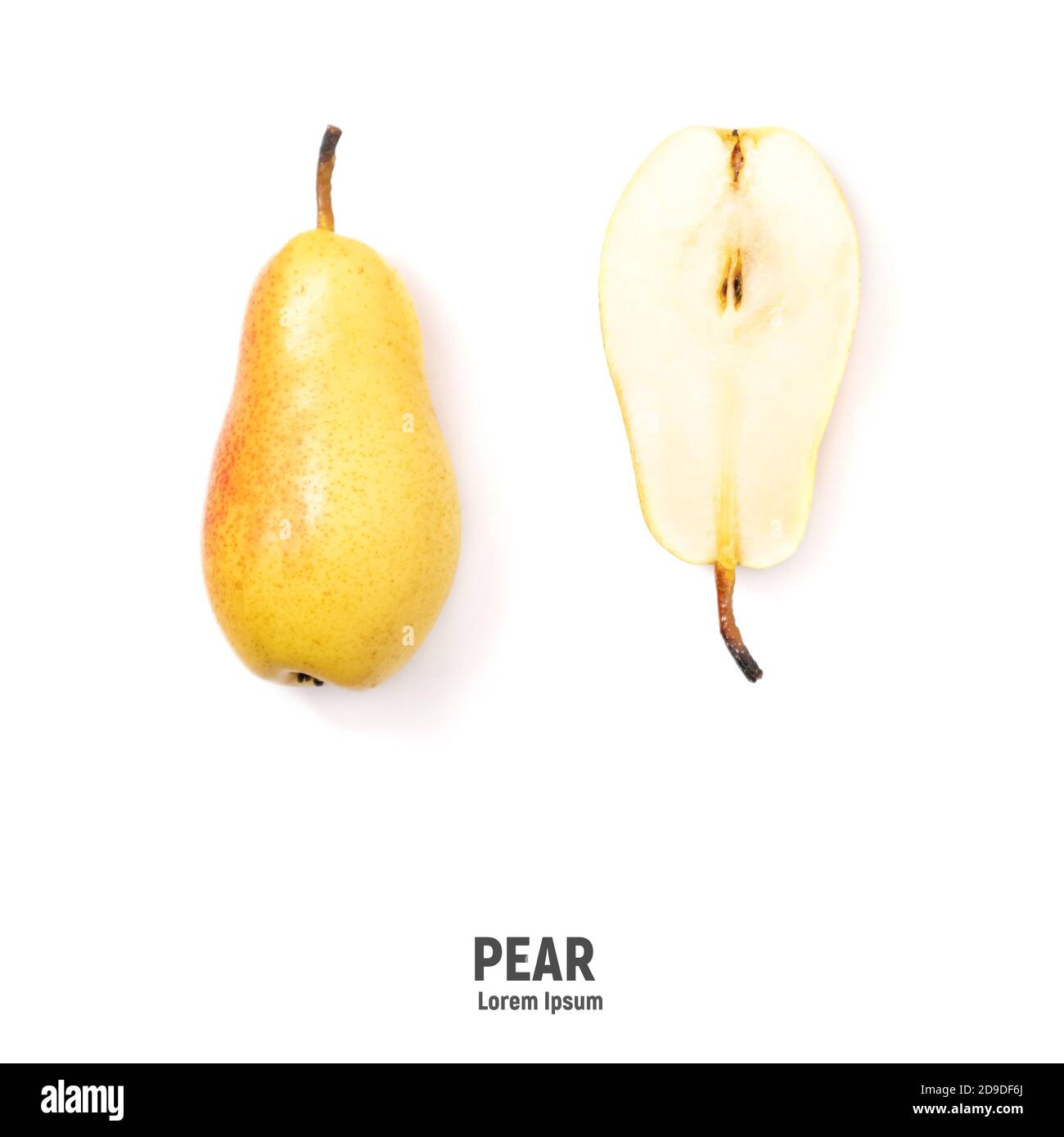 Frutta di pera su sfondo bianco. Raccolta di frutti di pera interi e tagliati a fette. Foto Stock