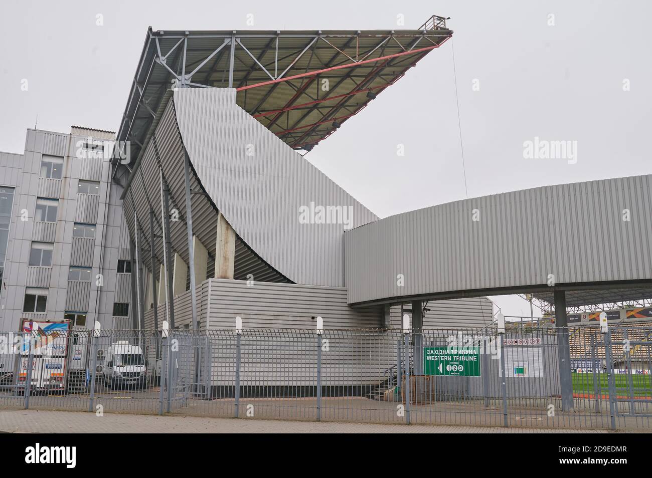 KIEV, UCRAINA - 5 NOVEMBRE 2020: Arena di Slavutych. UEFA Europa League partita tra FC ZORYA LUHANSK e FC AEK Athens Foto Stock