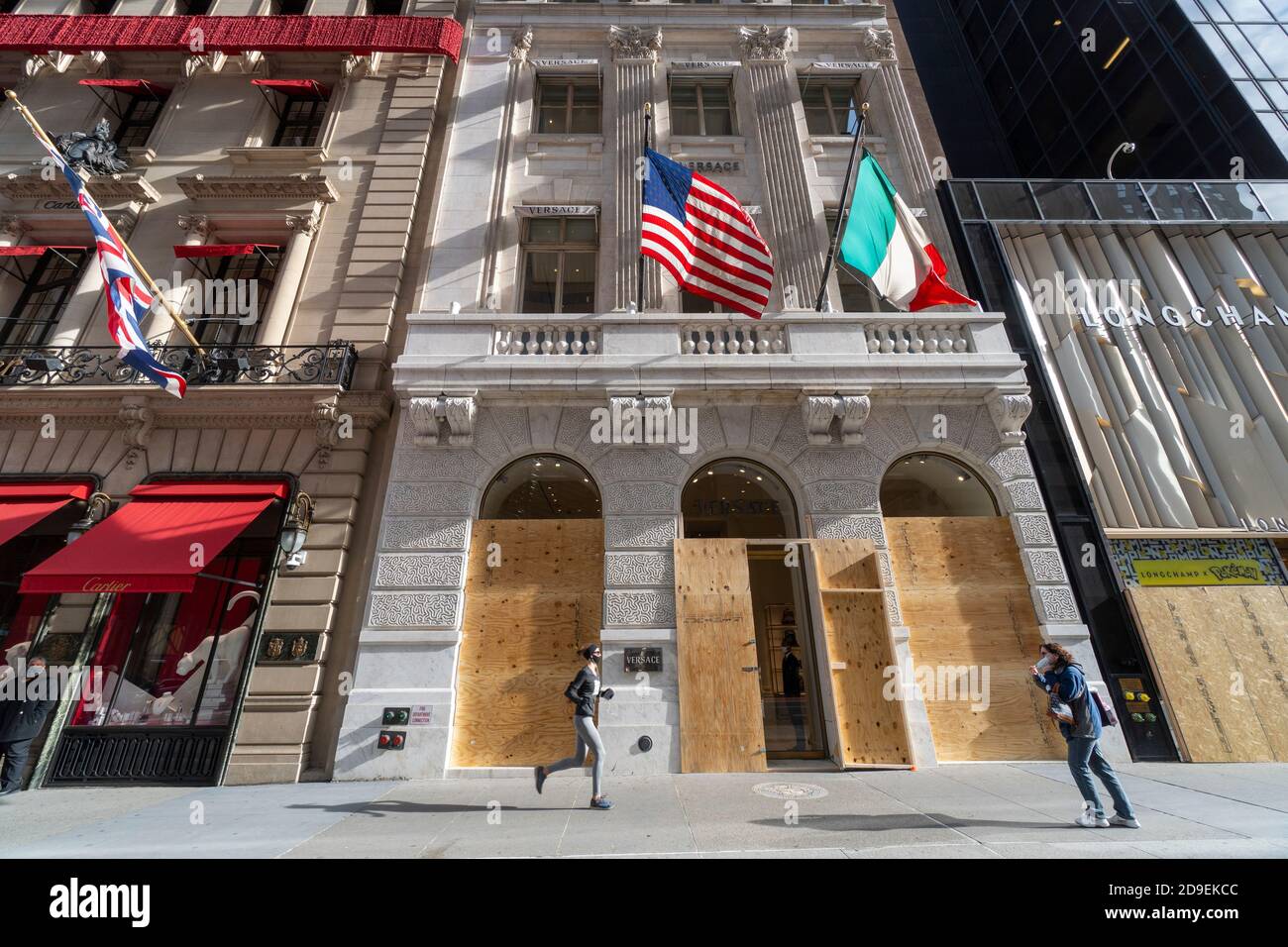 L'imbarco dei negozi fronts Manhattan per le elezioni presidenziali degli Stati Uniti 2020. Foto Stock