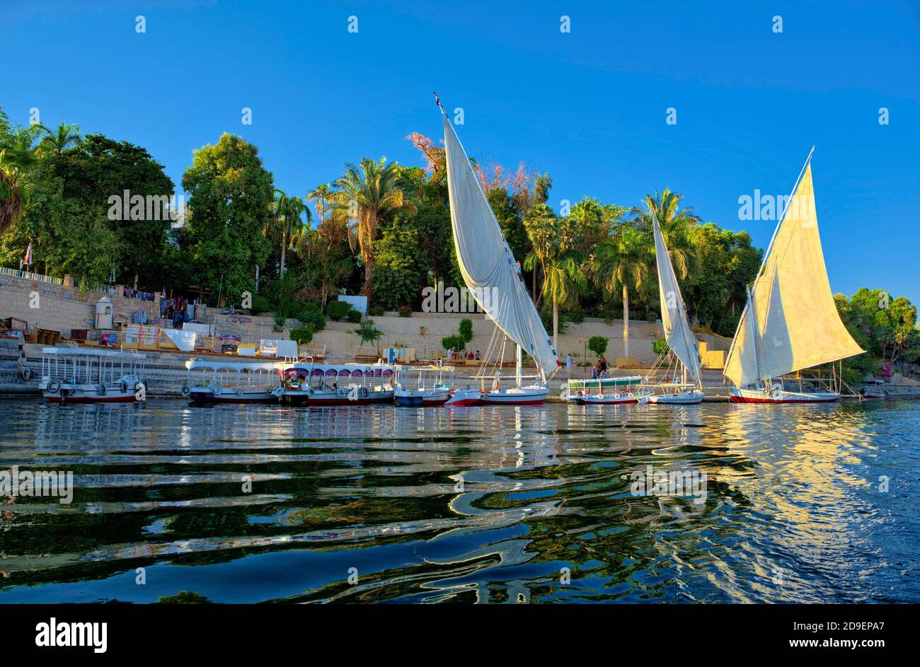Un viaggio al Villaggio Nubiano sull'Isola Elefantina, situato sul Nilo vicino ad Assuan, visitando alcuni degli affascinanti passato della regione, @Assuan Foto Stock