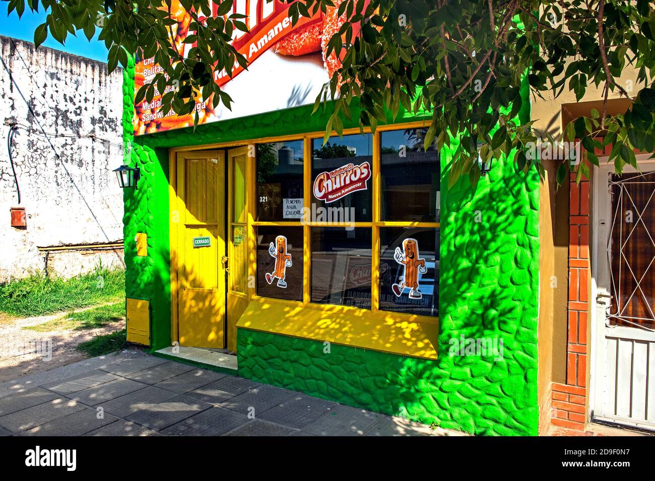 Colon, Entre Rios/ Argentina: Snack bar che vende churros, una specialità dolce nei paesi di lingua spagnola Foto Stock