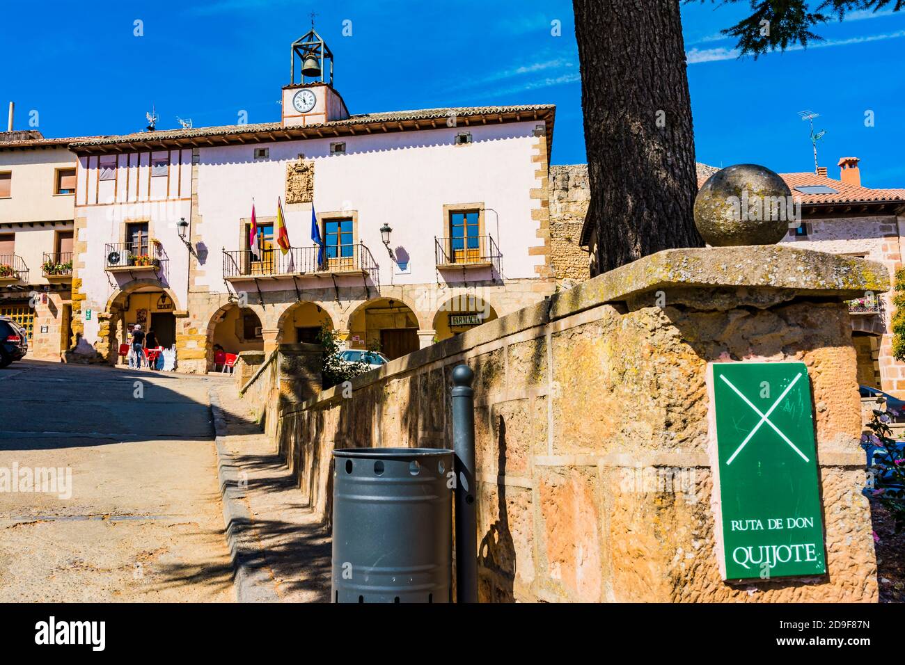 Plaza de España. Atienza, Guadalajara, Castilla la Mancha, Spagna, Europa Foto Stock