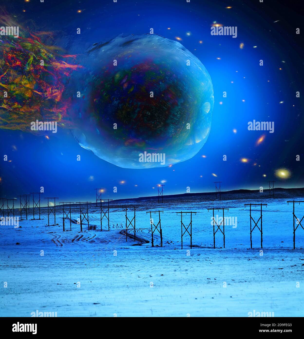 Meteorite dallo spazio cade sulla terra. Invasione di un oggetto geologico non identificato sulla terra del pianeta. Elementi di questa immagine forniti dalla NASA Foto Stock