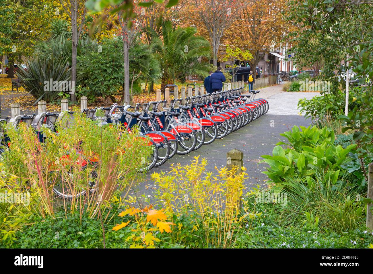 Noleggio biciclette Santander boris, vauxhall Pleasure Gardens, londra, regno unito Foto Stock