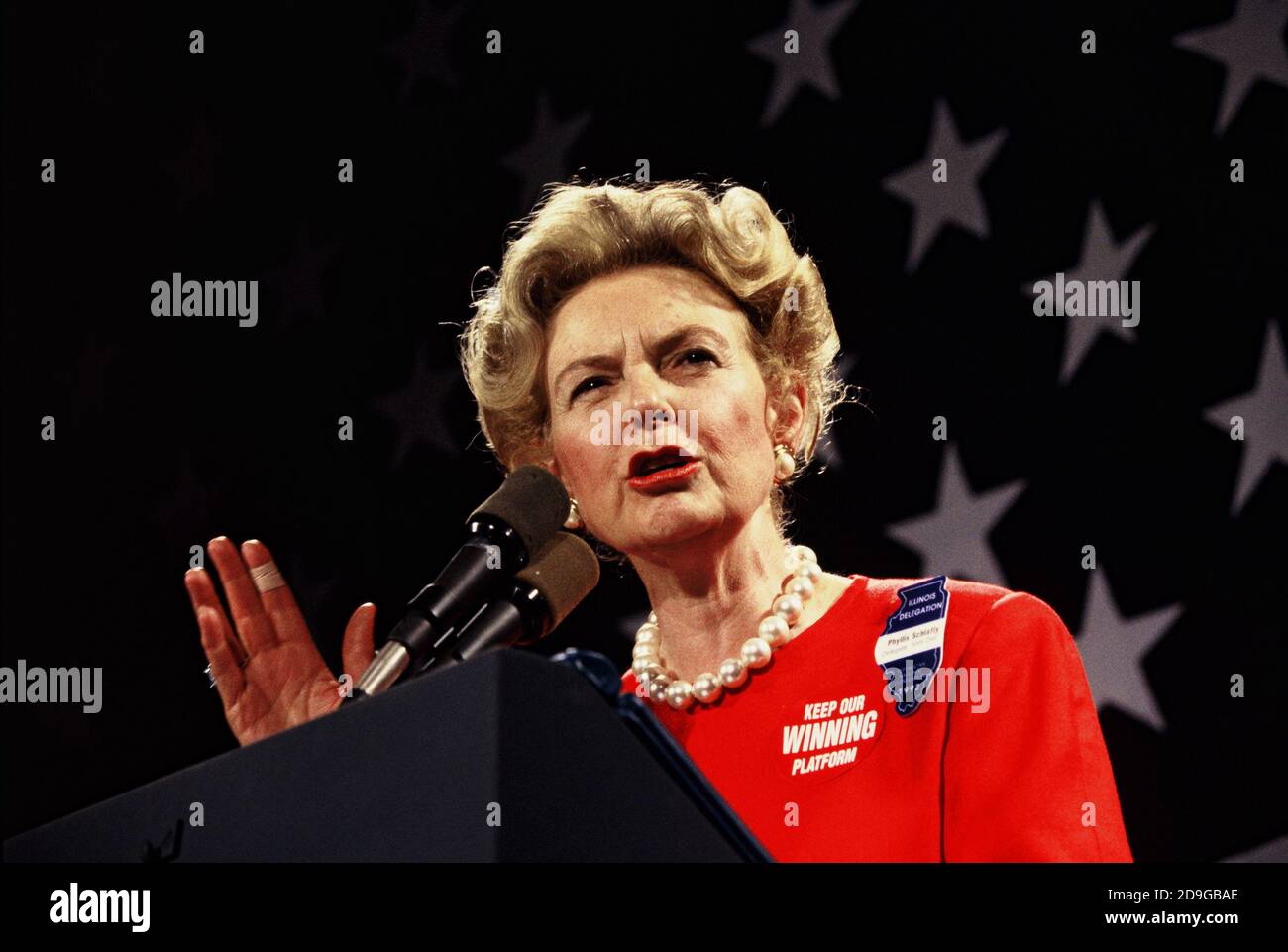 Phyllis Schlaflyspeaking alla Convention Repubblicana 1992 Foto di Dennis BBB73 di Brack Foto Stock