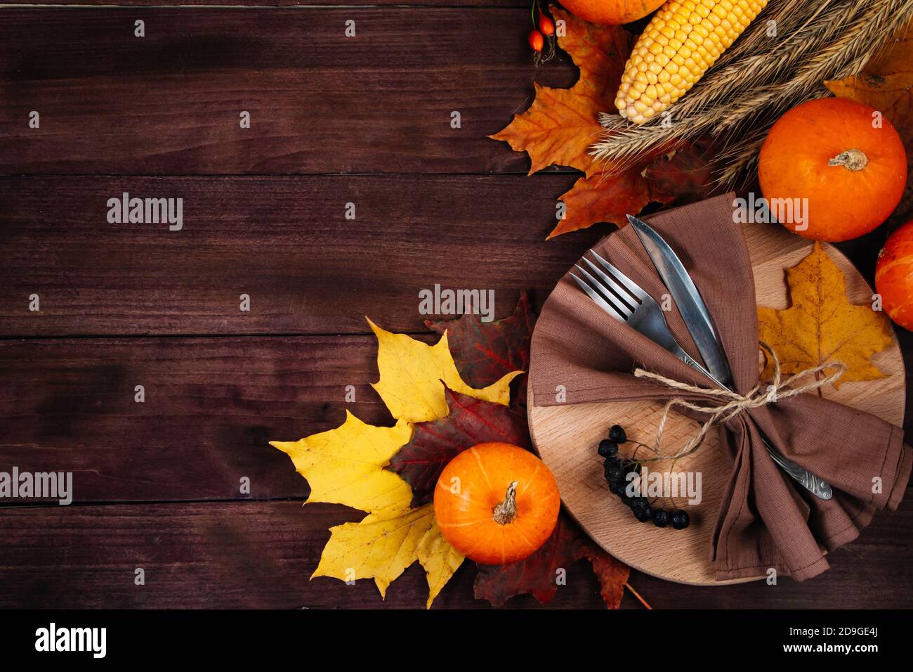 Buon giorno del Ringraziamento. Posate per cena festosa. Foto Stock