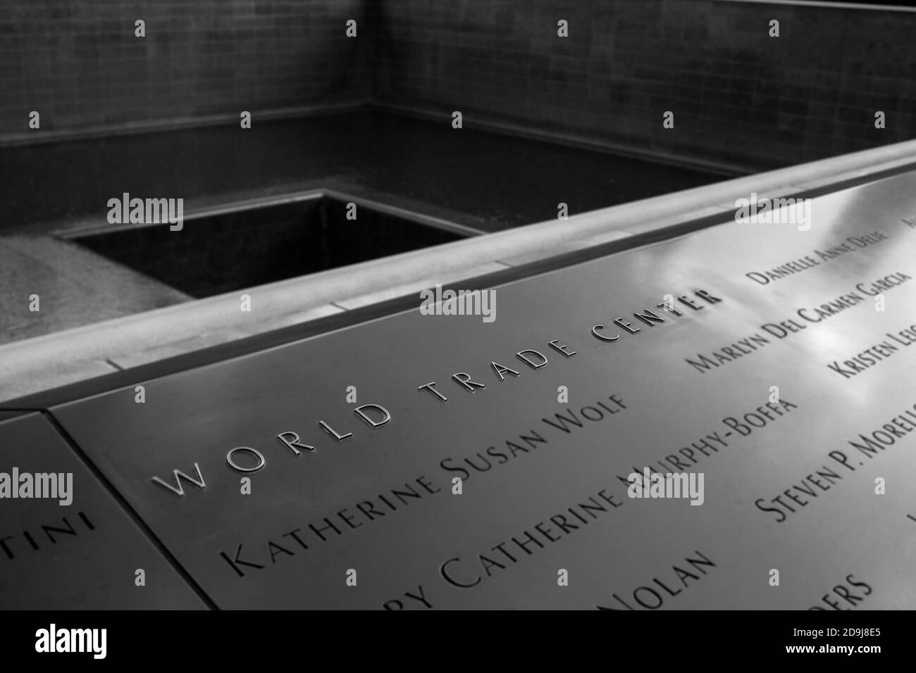 NEW YORK, STATI UNITI - 27 gennaio 2018: 9/11 Memorial a Ground zero del centro commerciale mondiale di New York Foto Stock