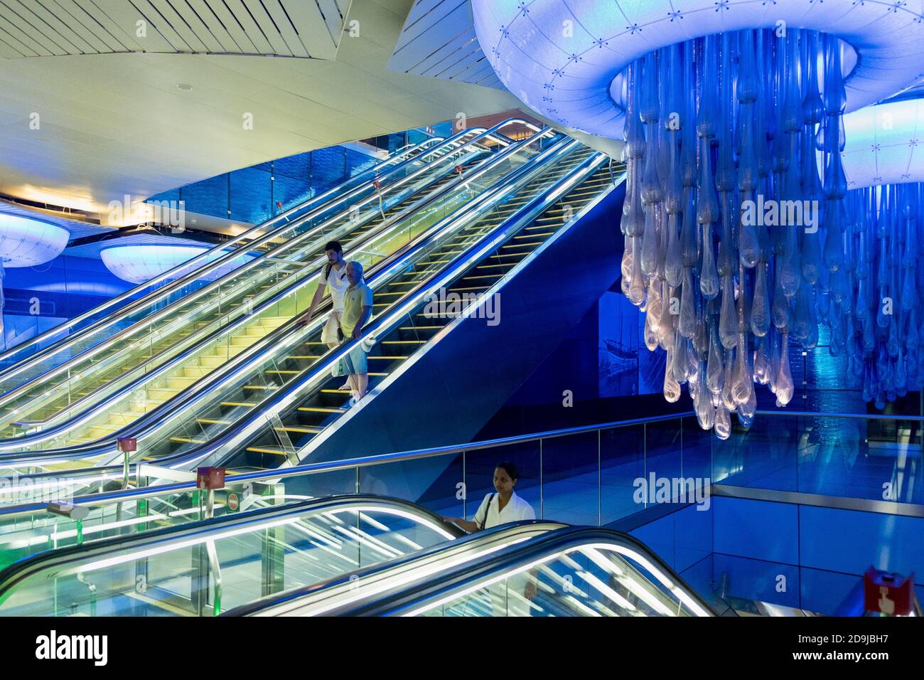 Simbolo della metropolitana di dubai immagini e fotografie stock ad