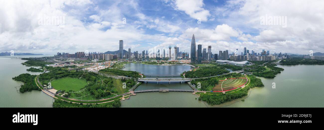 Pechino, Cina. 17 Settembre 2020. La foto aerea scattata il 17 settembre 2020 mostra l'area di Houhai nel distretto di Nanshan di Shenzhen, la provincia di Guangdong della Cina meridionale. Credit: Chen Yehua/Xinhua/Alamy Live News Foto Stock