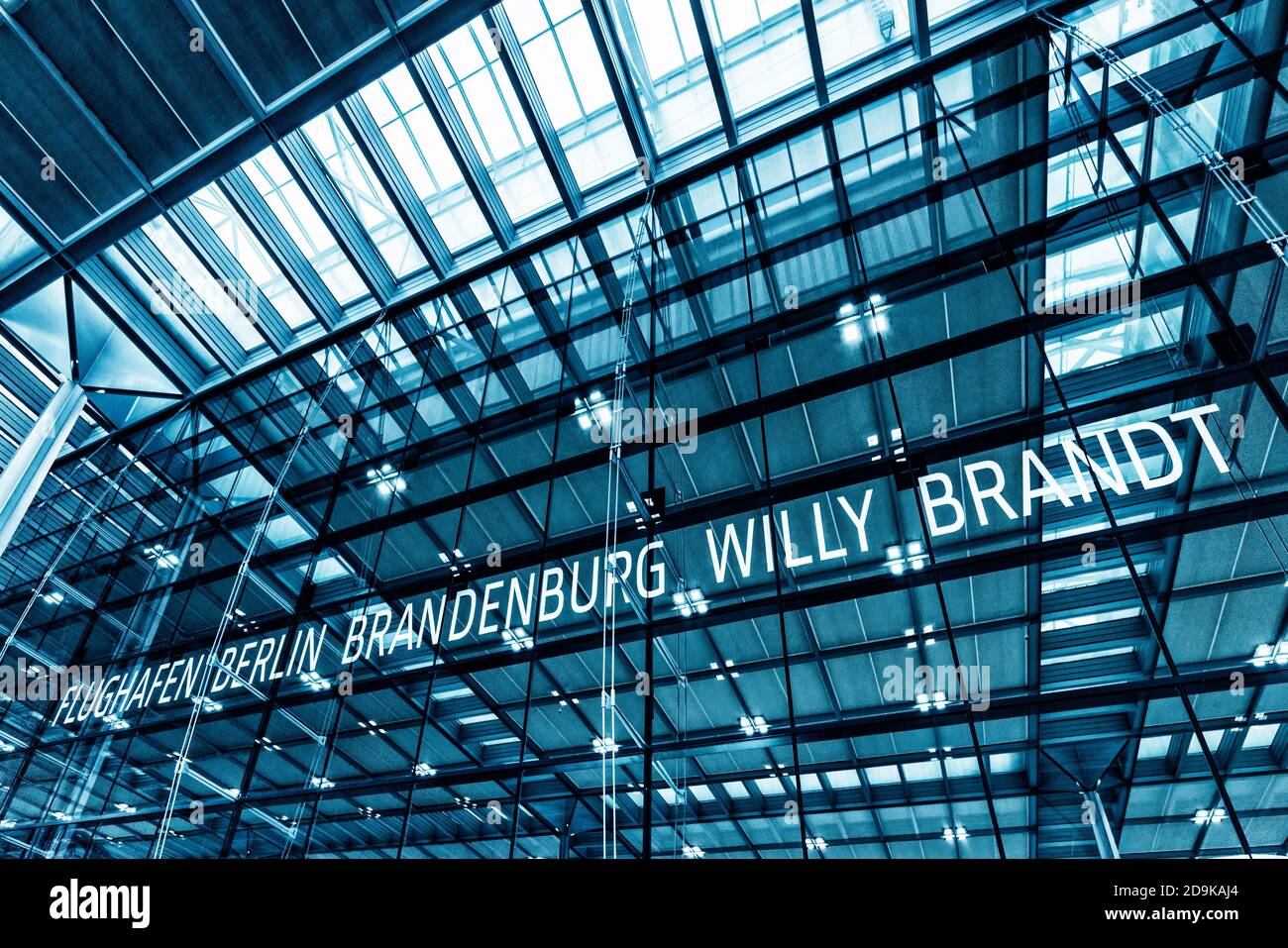 Flughafen Berlino Brandenburgo BER. Inbetriebnahme des BER, Terminal 1, em. 31. Ottobre 2020 wurde das neue Terminal 1 des Flughafens Berlino Brandenburgo Foto Stock
