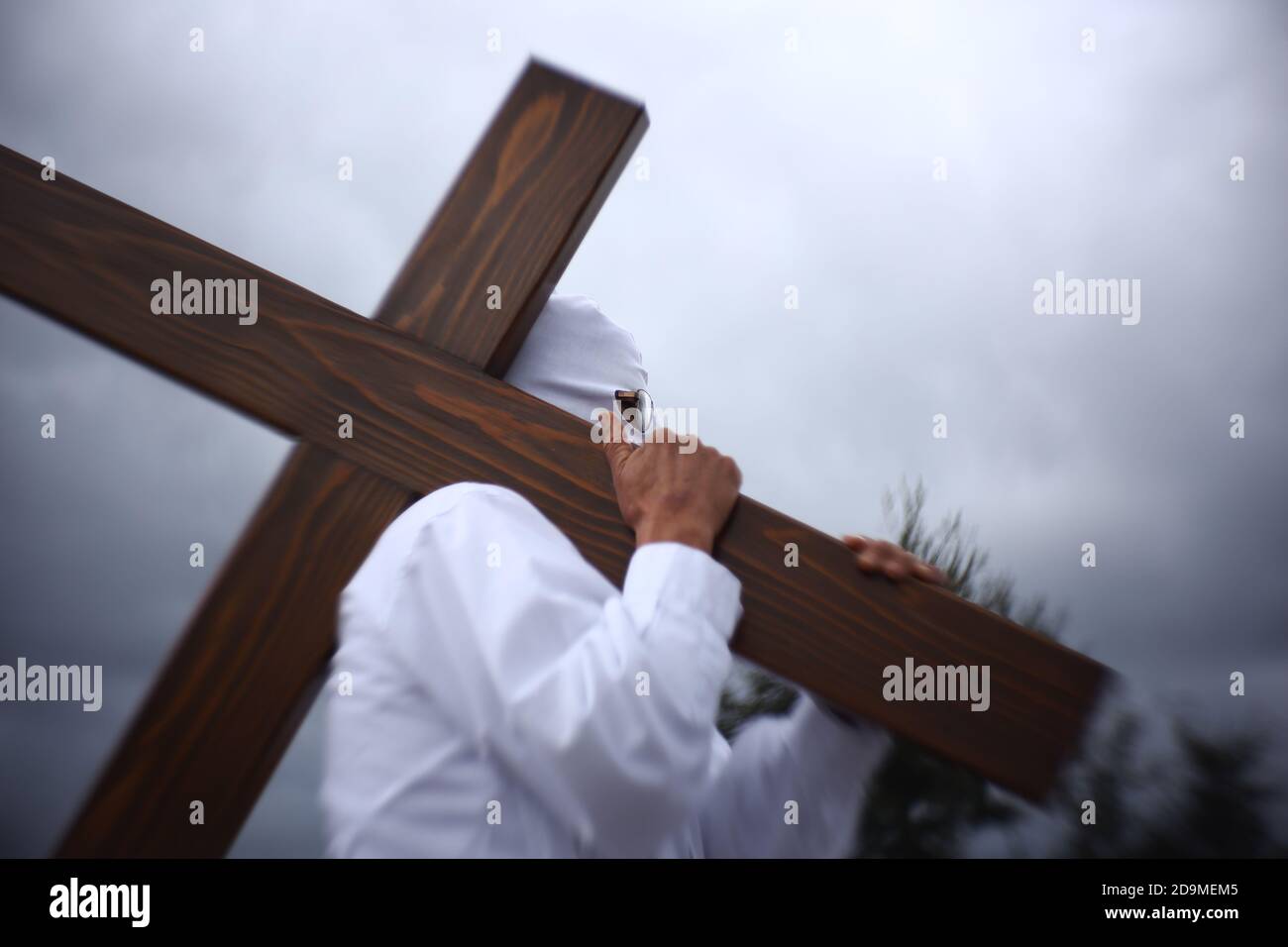 Processione della Santa sepoltura della Confraternita di Bercianos de Aliste, Zamora Foto Stock