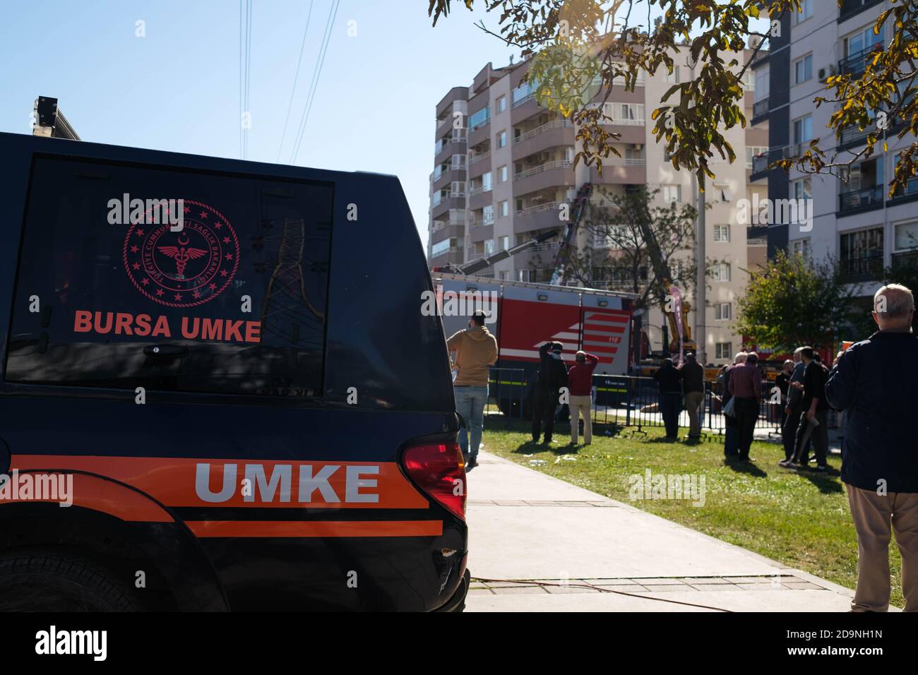 Izmir, Turchia - il 2020 ottobre 31 terremoto del 30 ottobre 2020 nel Mar Egeo ha colpito gli edifici di Izmir. Edificio Yilmaz Erbek danneggiato a Smirne B. Foto Stock