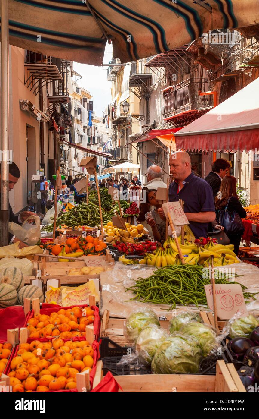 Mercato, bancarella, Palermo, Sicilia, Italia Foto Stock