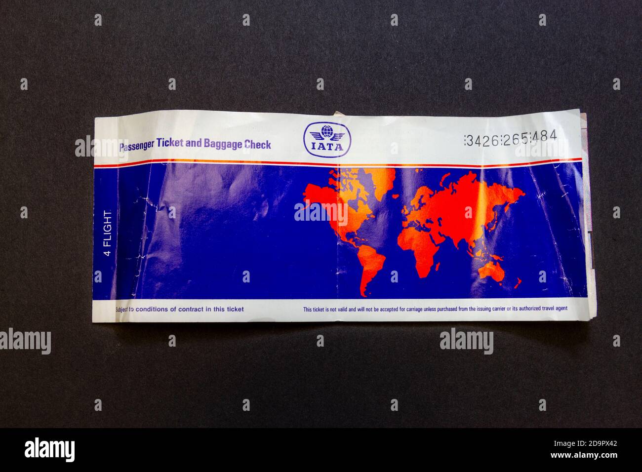 Un biglietto aereo scritto a mano dal 1989 (per voli tra Regno Unito e Canada). Foto Stock