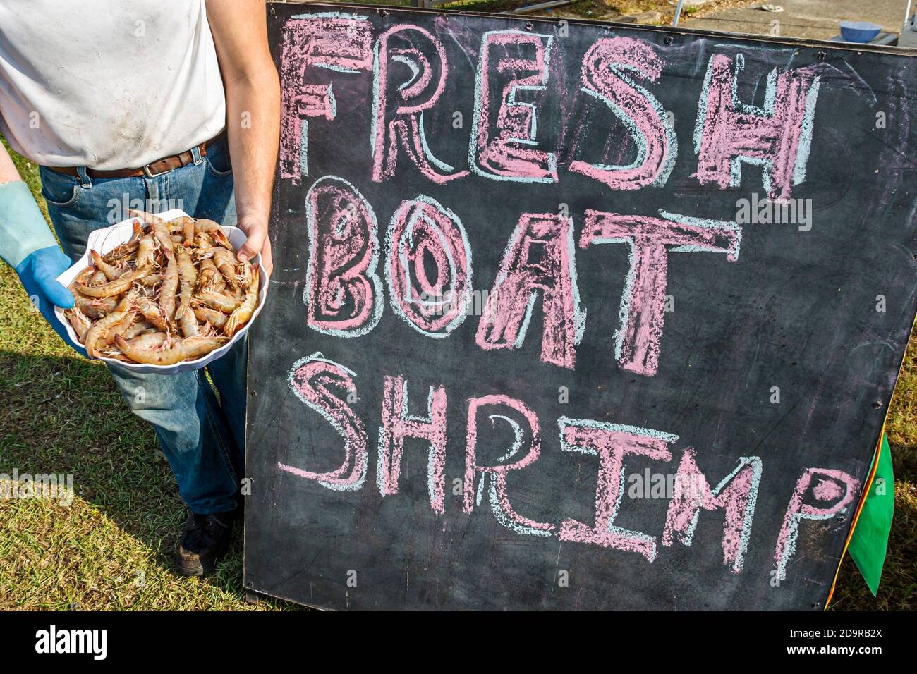 Louisiana Lake Pontchartrain Northshore, Mandeville Seafood Express, vendita di gamberi jumbo fresco barca mostra frutti di mare, Foto Stock