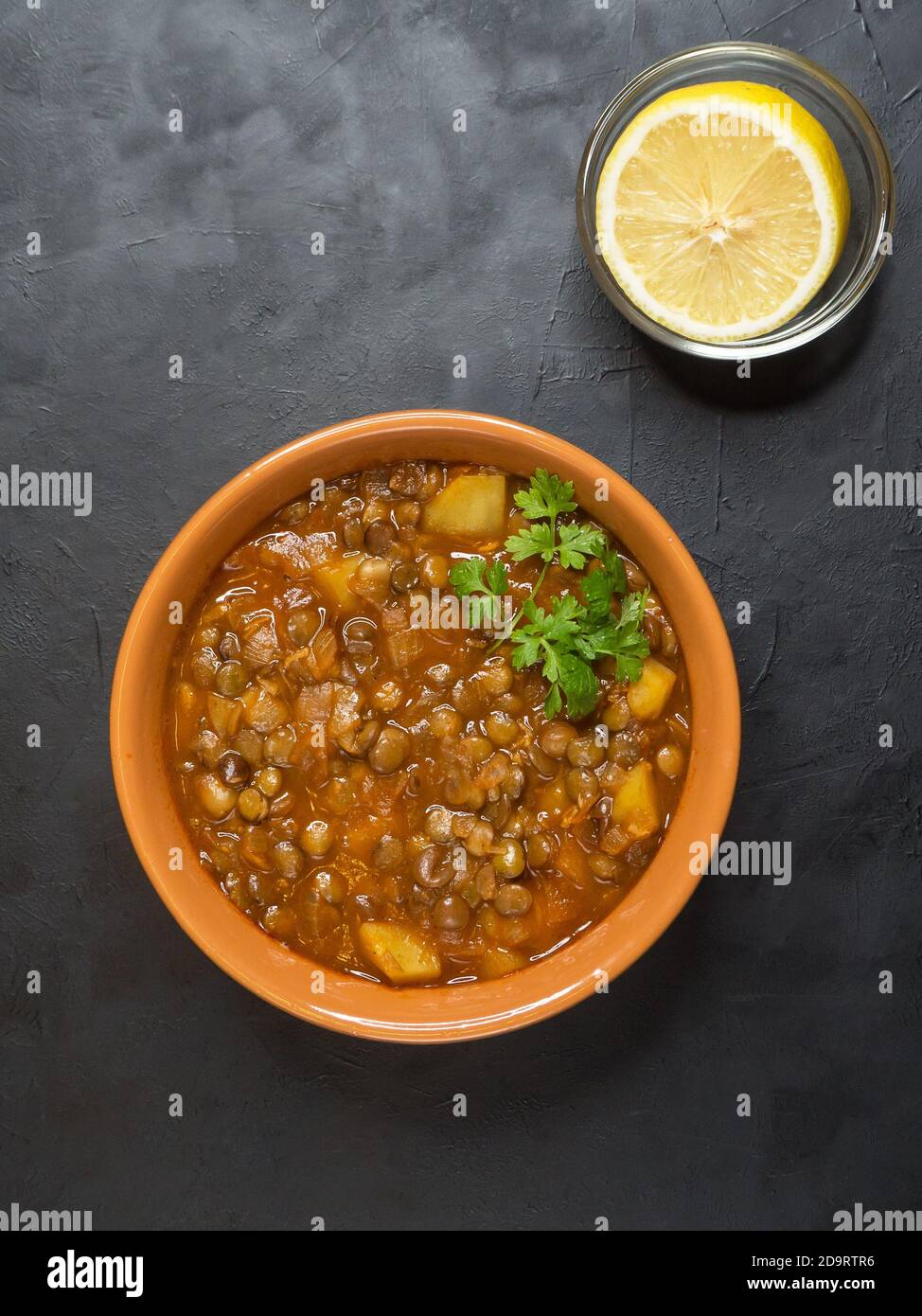 Adasi, Persiano Lentil Stew. Cucina araba. Foto Stock