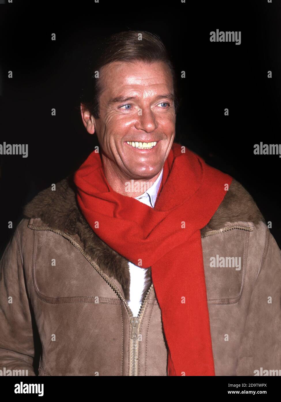 Roger Moore a Londra 1985 promozione del film di James Bond Una vista per uccidere Foto Stock