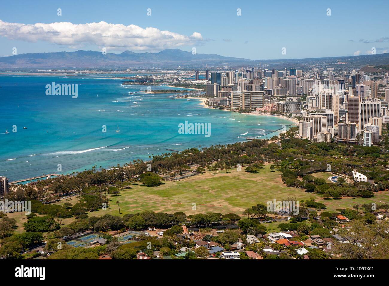 Vista di Waikiki dalla testa di Diamante Foto Stock