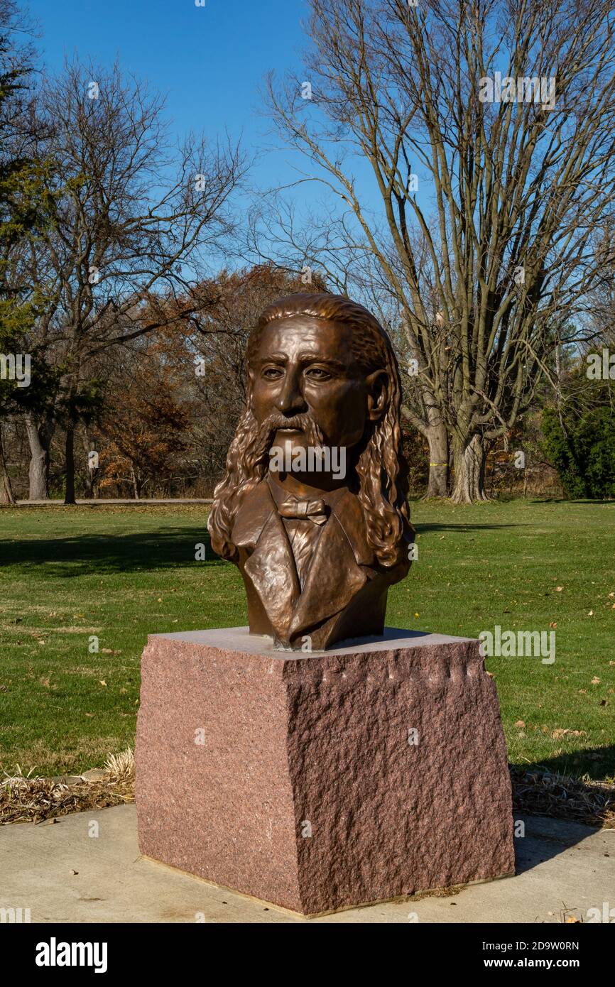 Troy Grove, Illinois / Stati Uniti - 4 novembre 2020: Busto di Wild Bill Hickok al luogo della sua nascita. Foto Stock
