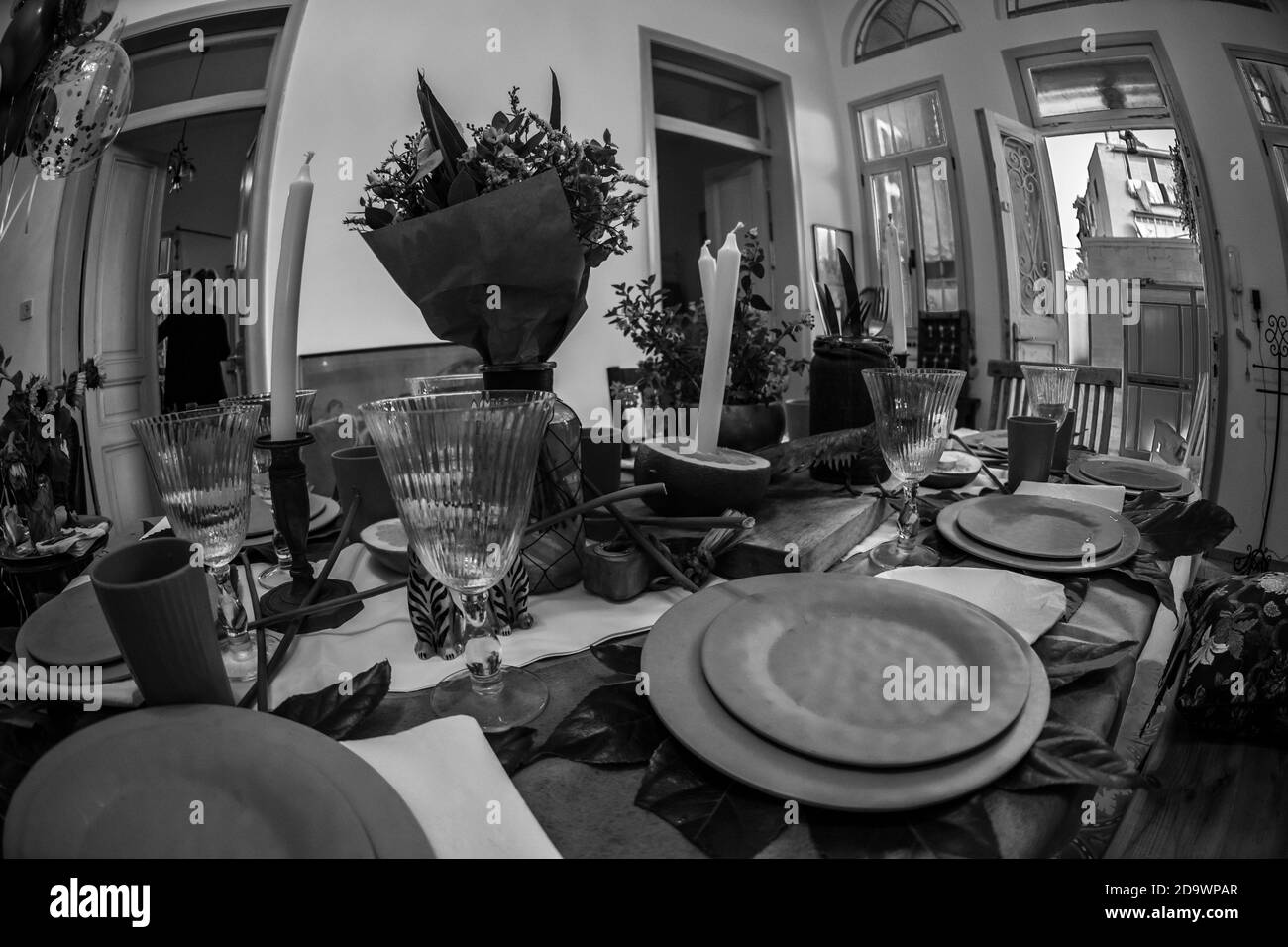 Moderno stile festivo del tavolo per una cena di festa Celebrazione - TLV Israele Foto Stock