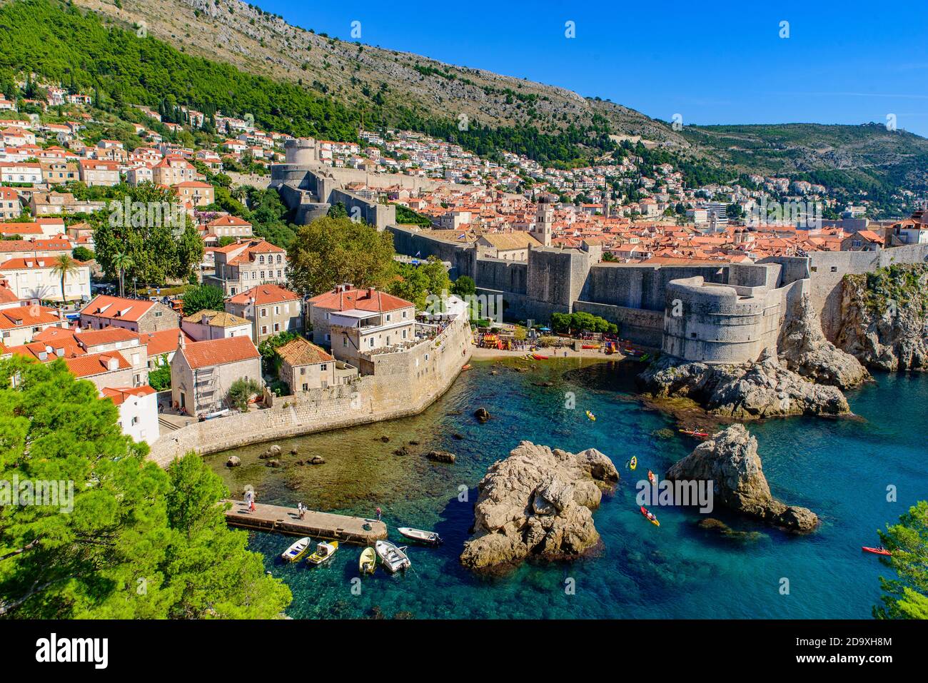 Porto Ovest di Dubrovnik vicino a Fort Lovrijenac in Croazia Foto Stock